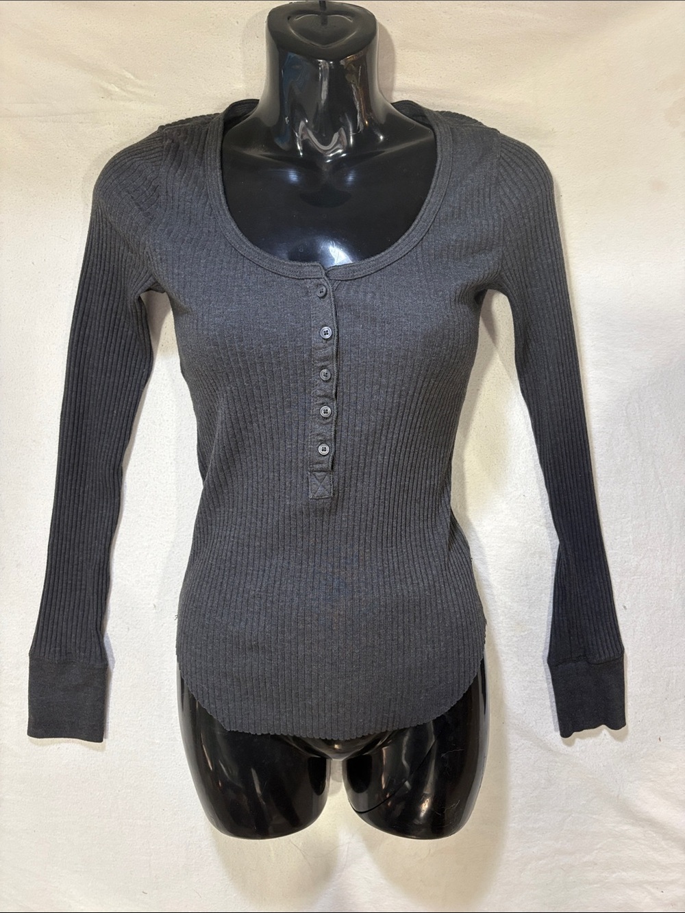 Aerie Charcoal Dark Gray Ribbed Knit Long Sleeve Henley Shirt - Size XS